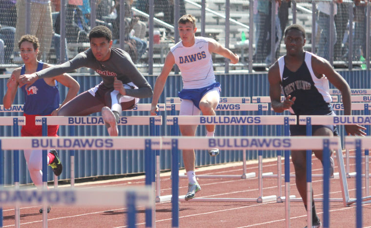 Bulldawg Relays